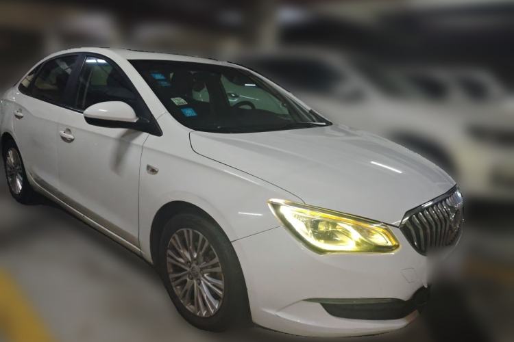 Used Buick GT 2015 15N Automatic Elite Version Front Right 45 Deg