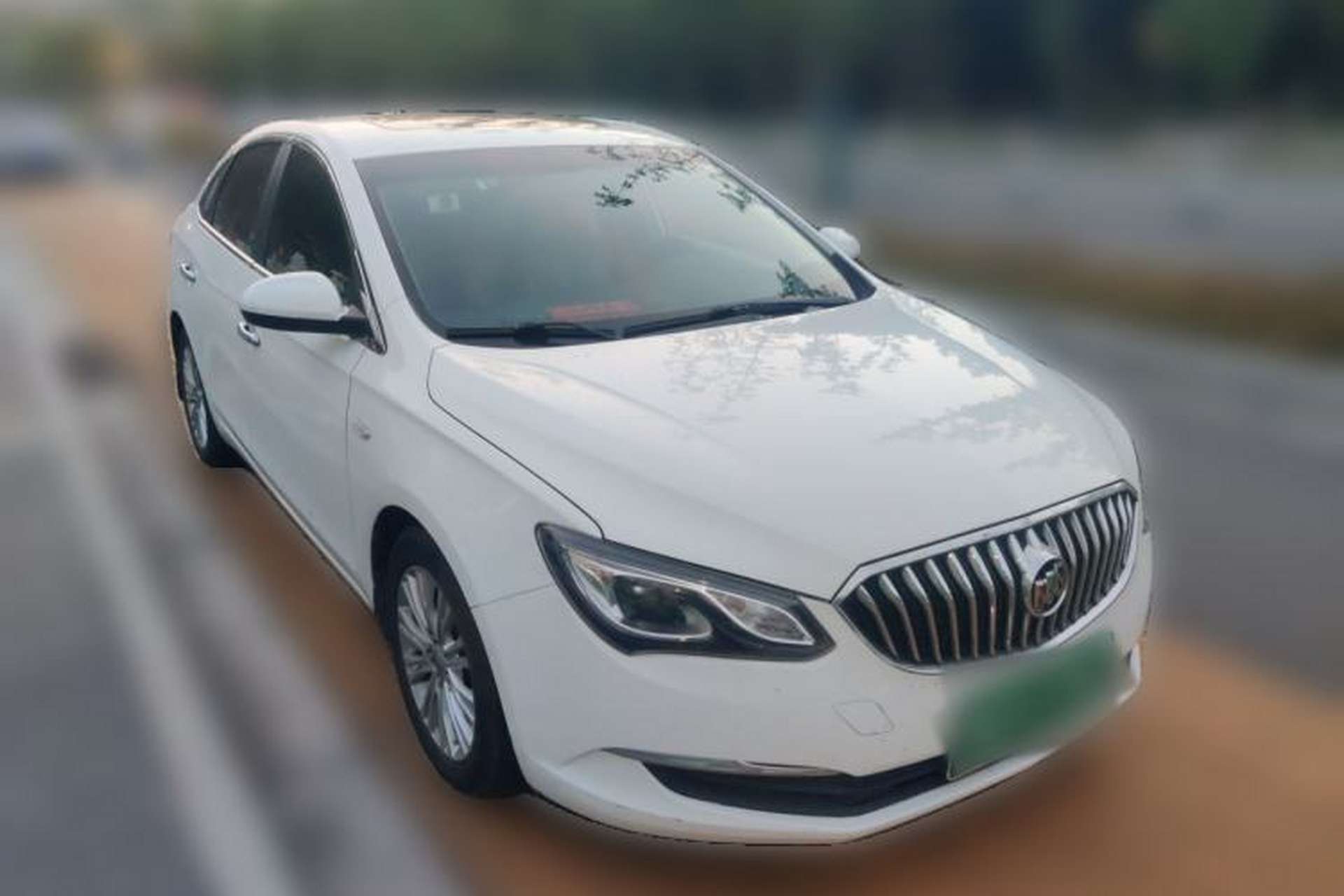 Used Buick GT 2015 18T Dual-Clutch Elite Model Front Right 45 Deg