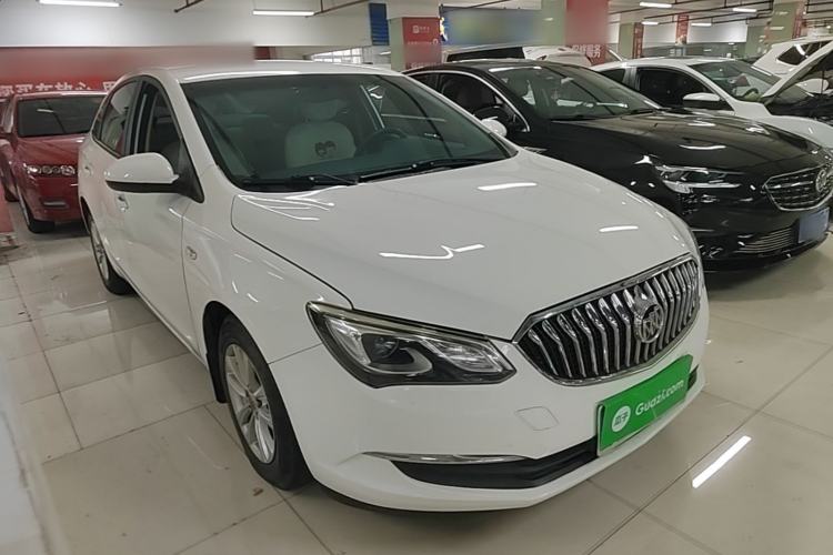 Used Buick GT 2015 15N Automatic Entry-Level Trim Front Right 45 Deg