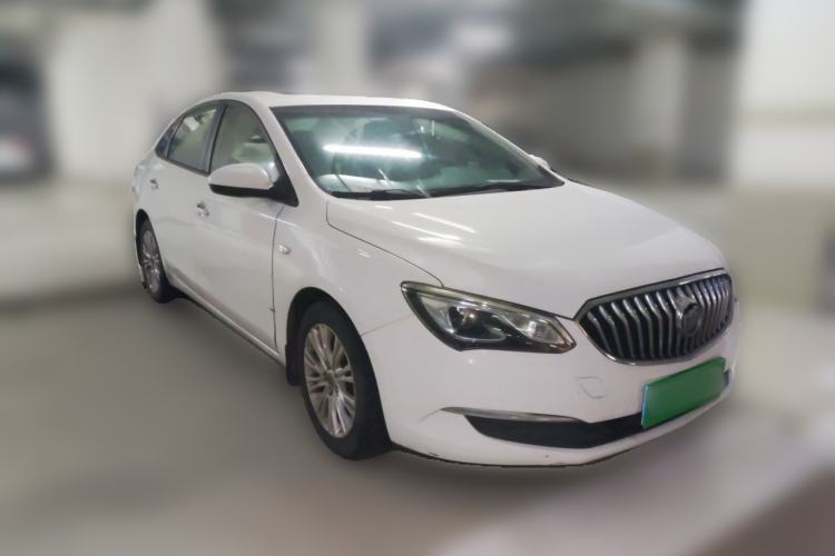 Used Buick GT 2015 15N Automatic Elite Version Front Right 45 Deg