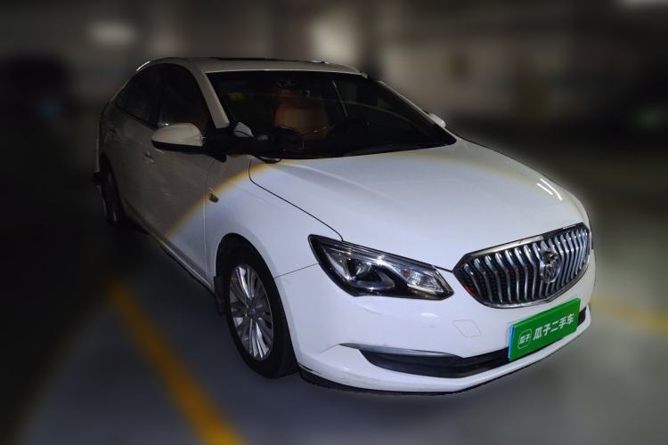 Used Buick GT 2015 15N Automatic Elite Version Front Right 45 Deg