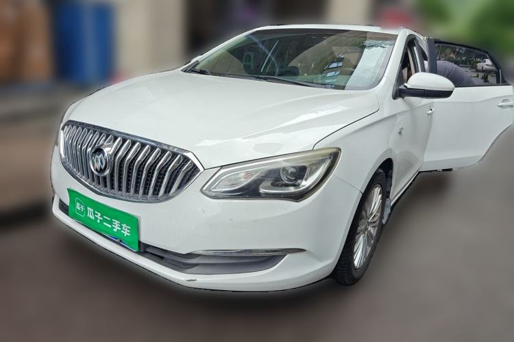 Used Buick GT 2015 15N Manual Luxury Version Front Right 45 Deg