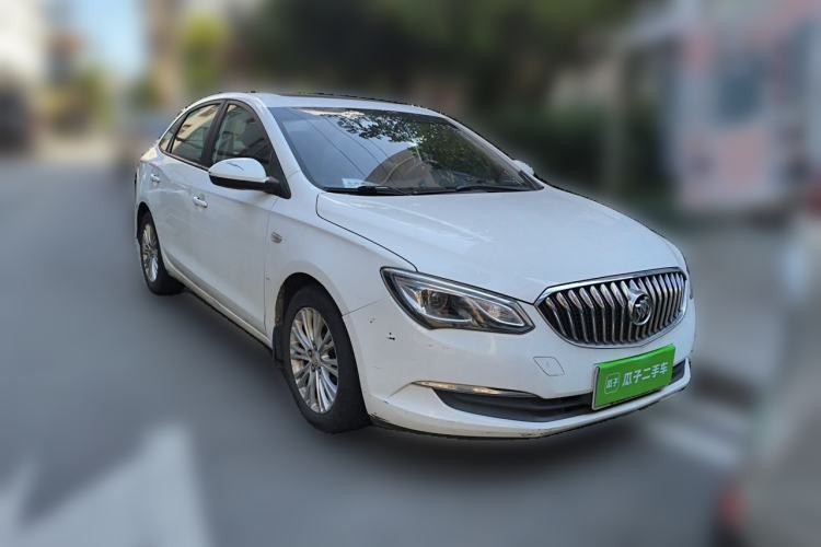 Used Buick GT 2015 15N Automatic Elite Version Front Right 45 Deg