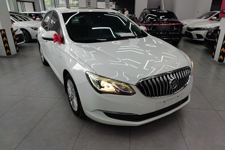 Used Buick GT 2015 15N Automatic Elite Version Front Right 45 Deg