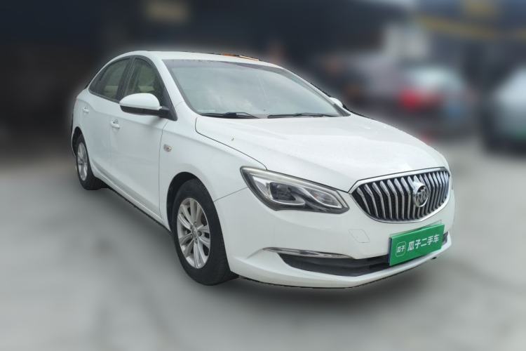 Used Buick GT 2015 15N Automatic Entry-Level Trim Front Right 45 Deg