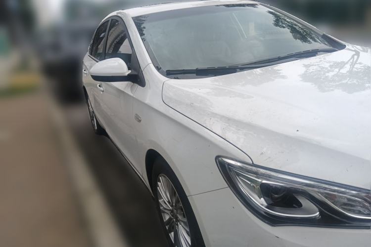 Used Buick GT 2015 15N Automatic Elite Version Front Right 45 Deg