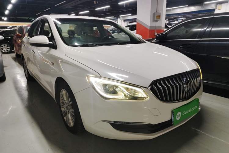 Used Buick GT 2015 15N Automatic Elite Version Front Right 45 Deg