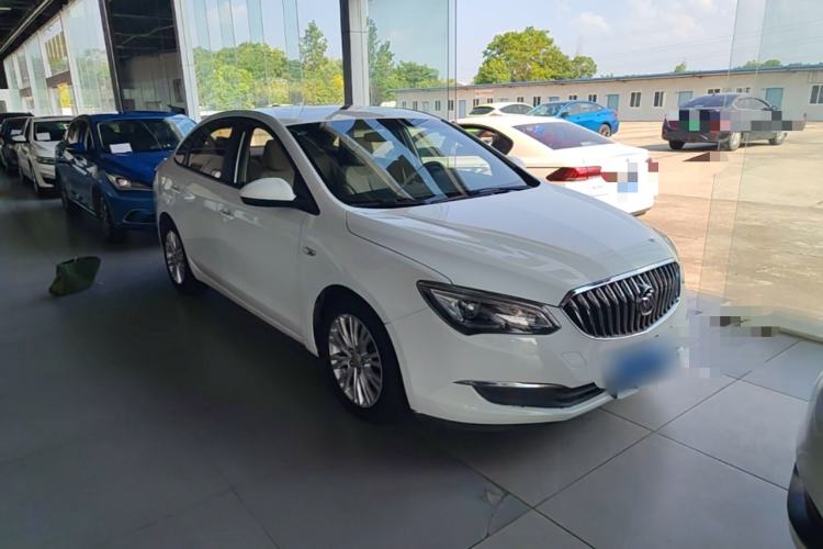 Used Buick GT 2015 15N Automatic Elite Version Front Right 45 Deg