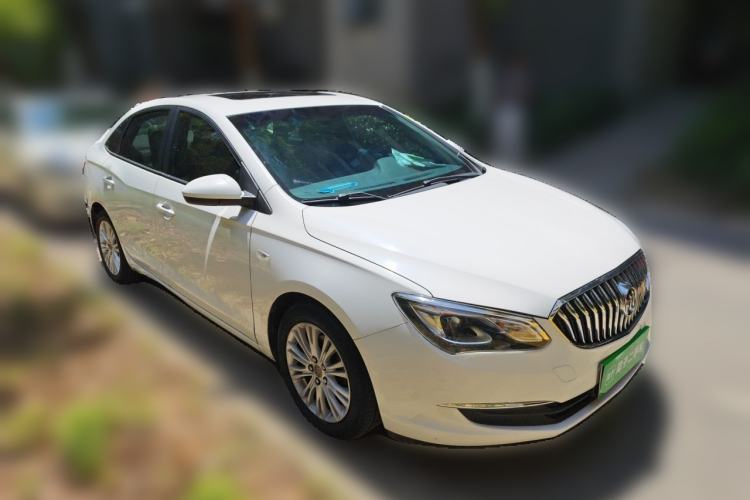 Used Buick GT 2015 15N Automatic Elite Version Front Right 45 Deg