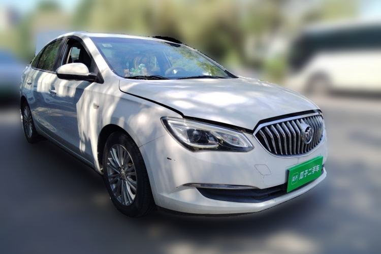 Used Buick GT 2015 15N Automatic Elite Version Front Right 45 Deg