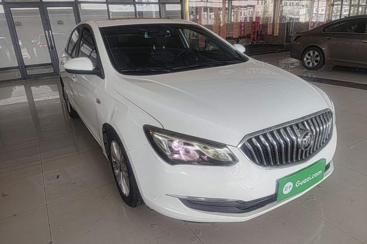 Used Buick GT 2015 15N Automatic Deluxe Edition Front Right 45 Deg