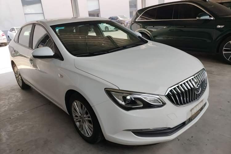 Used Buick GT 2015 15N Automatic Elite Version Front Right 45 Deg