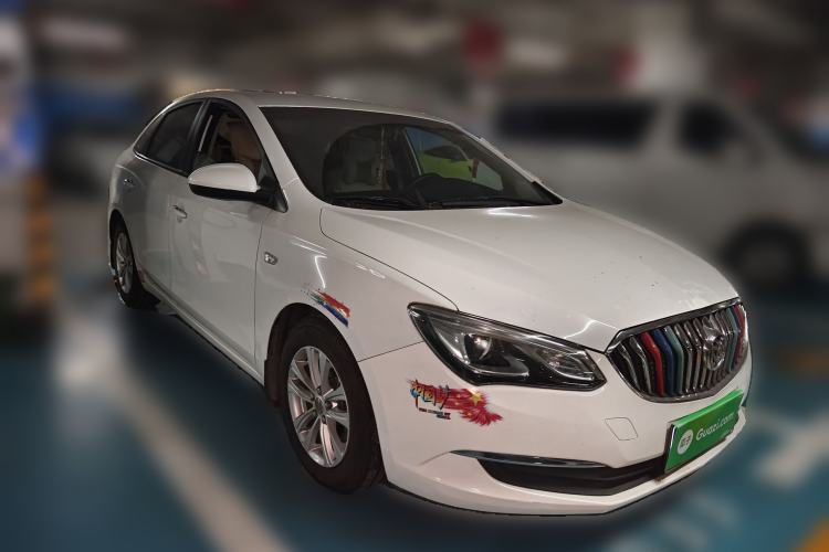 Used Buick GT 2015 15N Automatic Entry-Level Trim Front Right 45 Deg
