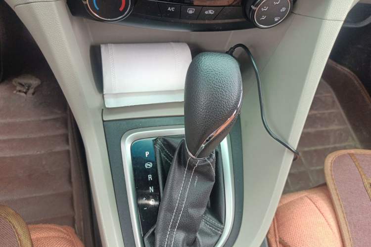 Used Buick GT 2015 15N Automatic Entry-Level Trim Gear Lever