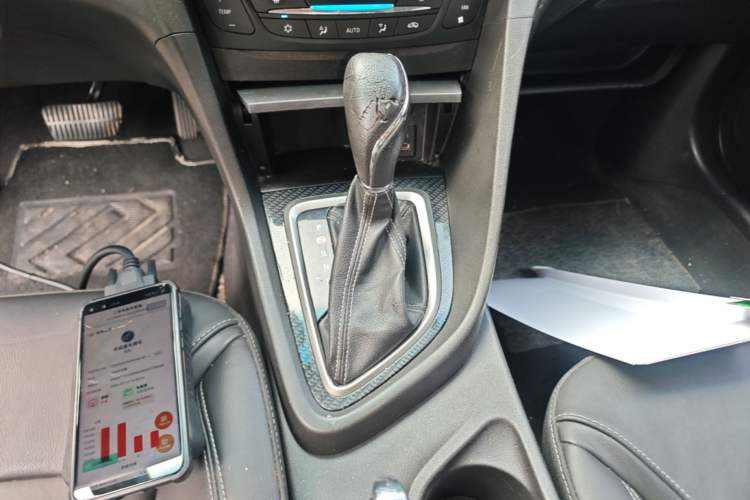 Used Buick GT 2015 15N Automatic Deluxe Edition Gear Lever