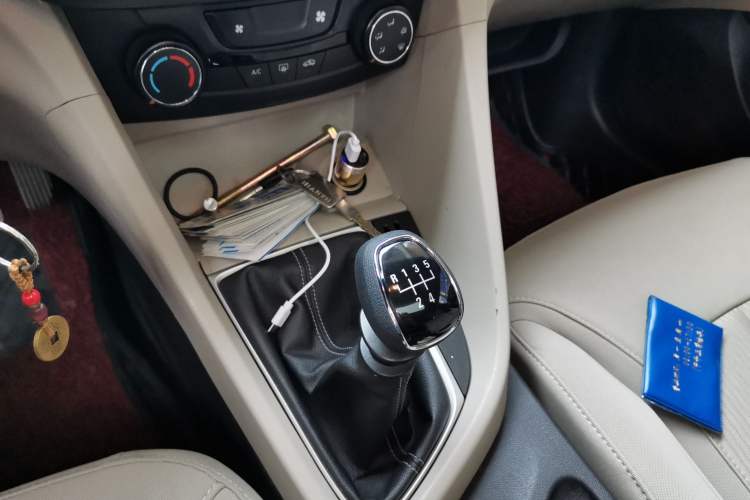 Used Buick GT 2015 15N Manual Elite Edition Gear Lever