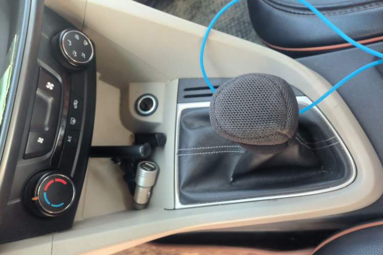 Used Buick GT 2015 15N Manual Elite Edition Gear Lever