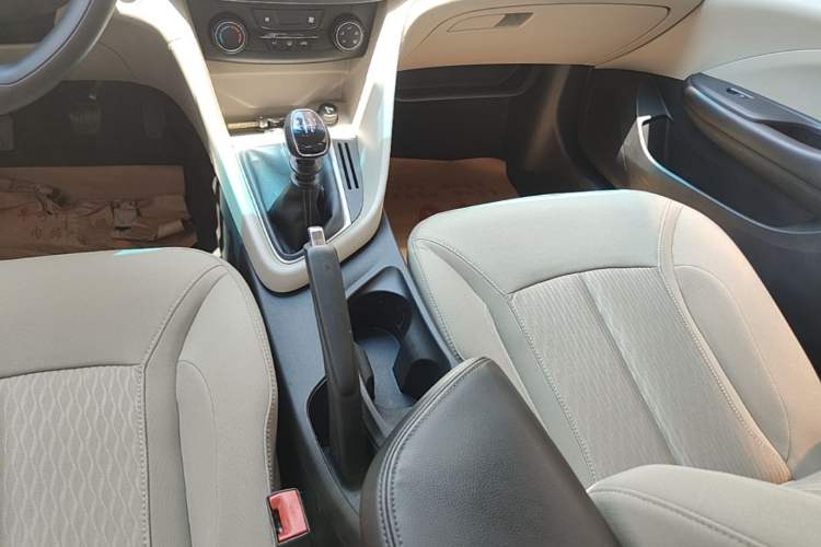 Used Buick GT 2015 15N Manual Entry-Level Trim Gear Lever