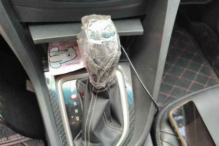 Used Buick GT 2015 15N Automatic Deluxe Edition Gear Lever