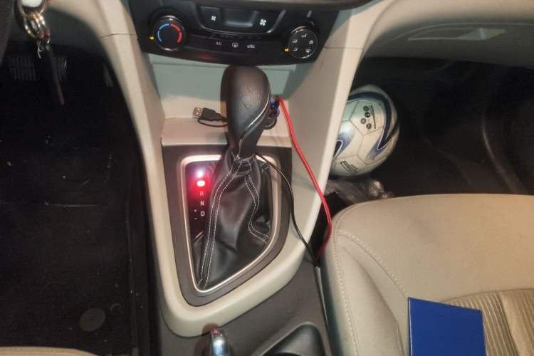 Used Buick GT 2015 15N Automatic Elite Version Gear Lever