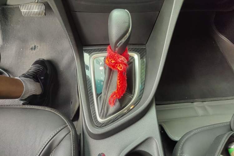 Used Buick GT 2015 15N Automatic Deluxe Edition Gear Lever