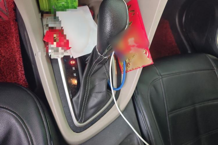 Used Buick GT 2015 15N Automatic Elite Version Gear Lever
