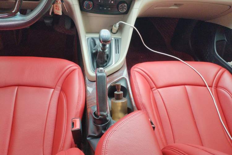 Used Buick GT 2015 15N Manual Elite Edition Gear Lever