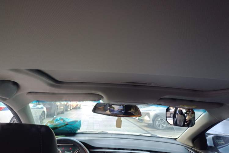Used Buick GT 2015 15N Automatic Deluxe Edition Headliner