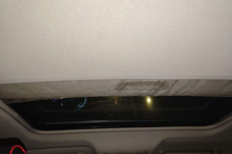 Used Buick GT 2015 15N Automatic Elite Version Headliner