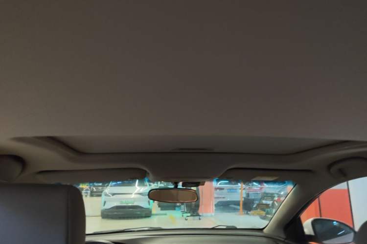 Used Buick GT 2015 15N Automatic Elite Version Headliner