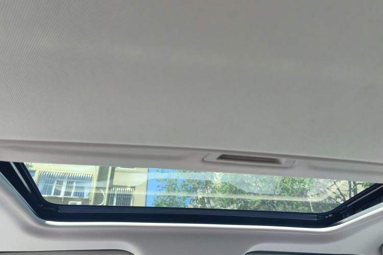Used Buick GT 2015 15N Automatic Elite Version Headliner