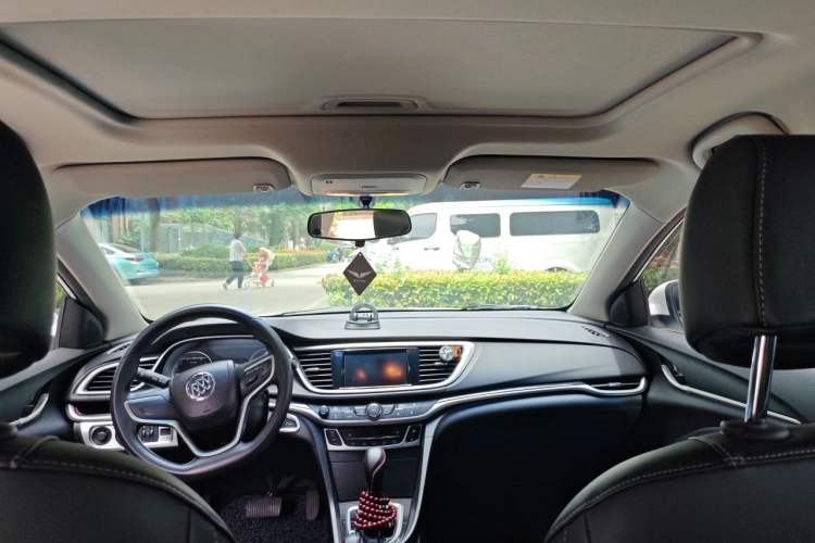 Used Buick GT 2015 15N Automatic Deluxe Edition Headliner