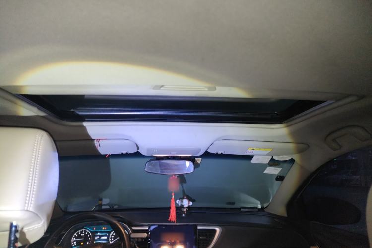 Used Buick GT 2015 15N Automatic Elite Version Headliner