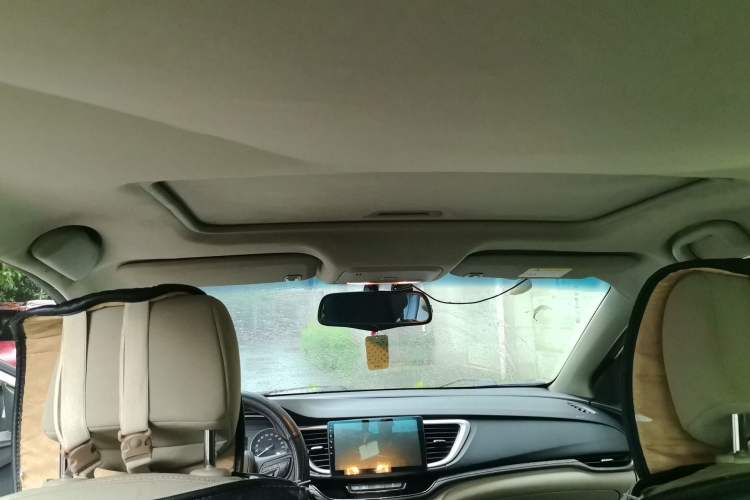 Used Buick GT 2015 15N Automatic Elite Version Headliner