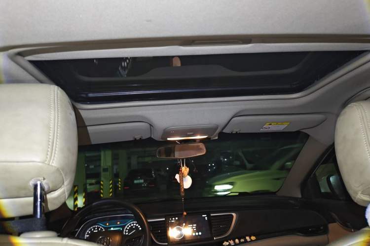 Used Buick GT 2015 15N Automatic Elite Version Headliner