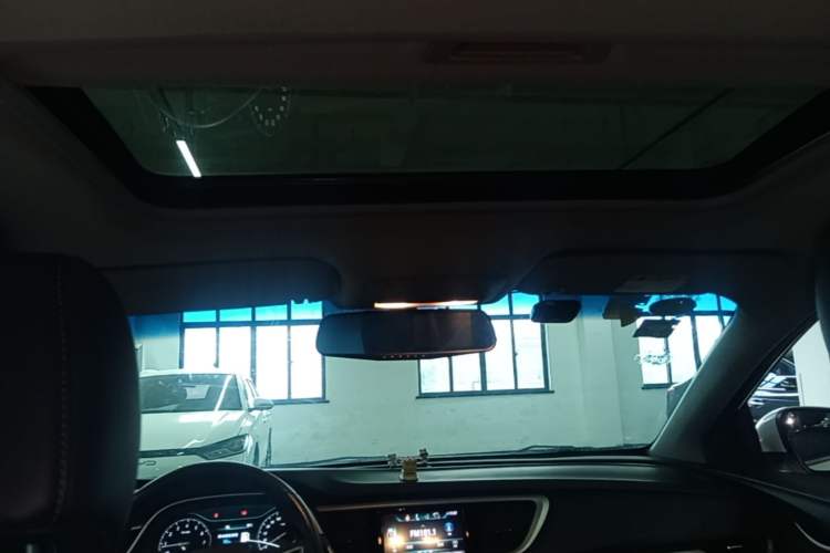 Used Buick GT 2015 15N Automatic Deluxe Edition Headliner