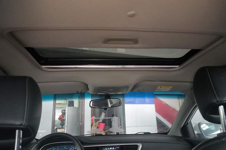 Used Buick GT 2015 15N Automatic Deluxe Edition Headliner