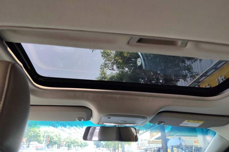 Used Buick GT 2015 15N Automatic Deluxe Edition Headliner