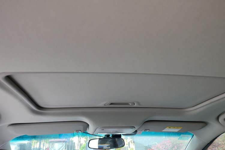 Used Buick GT 2015 15N Automatic Deluxe Edition Headliner