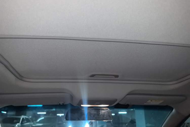 Used Buick GT 2015 15N Automatic Elite Version Headliner