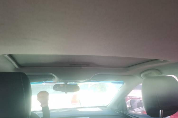 Used Buick GT 2015 15N Automatic Deluxe Edition Headliner