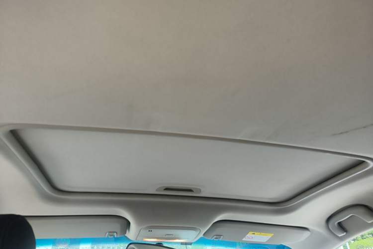 Used Buick GT 2015 15N Automatic Elite Version Headliner