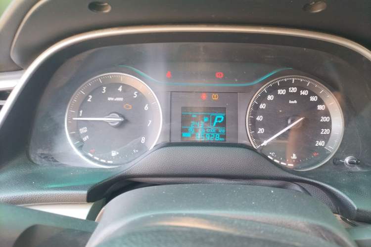 Used Buick GT 2015 15N Automatic Entry-Level Trim Instrument Cluster