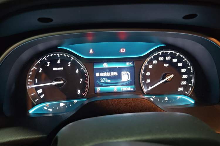 Used Buick GT 2015 15N Automatic Deluxe Edition Instrument Cluster