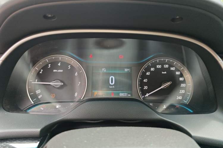 Used Buick GT 2015 15N Automatic Deluxe Edition Instrument Cluster