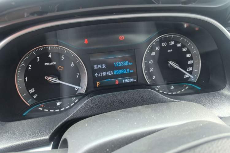 Used Buick GT 2015 15N Automatic Elite Version Instrument Cluster