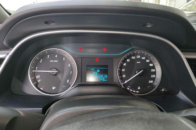 Used Buick GT 2015 15N Manual Entry-Level Trim Instrument Cluster
