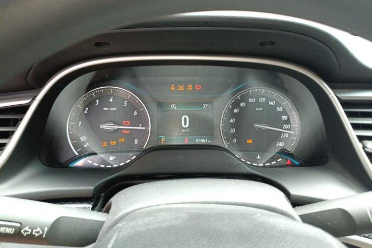 Used Buick GT 2015 15N Automatic Deluxe Edition Instrument Cluster