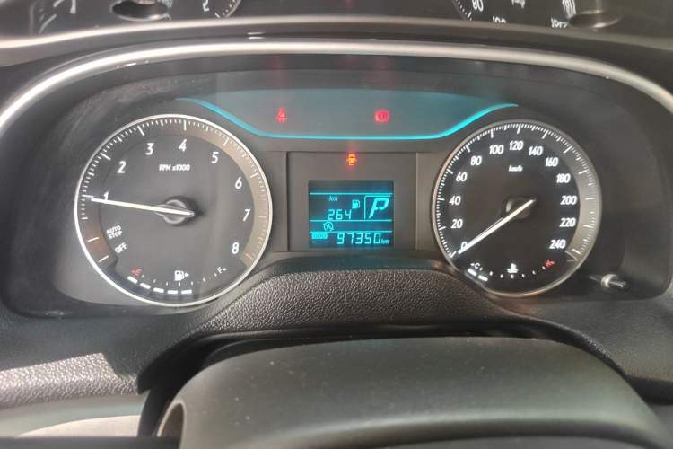 Used Buick GT 2015 15N Automatic Entry-Level Trim Instrument Cluster