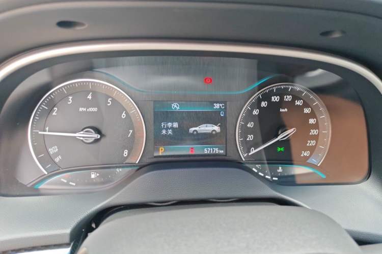 Used Buick GT 2015 15N Automatic Deluxe Edition Instrument Cluster